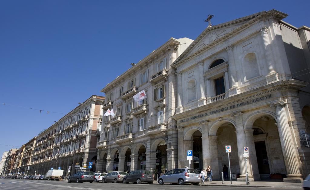 Miramare Cagliari Hotel Museo Luaran gambar